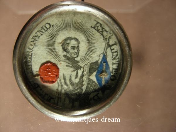 Relic EX Linteo  St Francisi De Hieronimo .With Document Authentique 1819